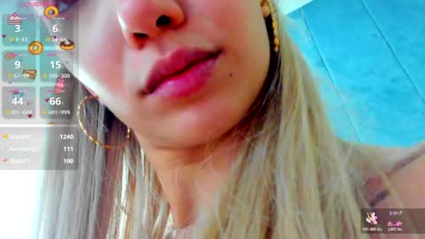 sassyt33n online show from February 12, 9:22 am