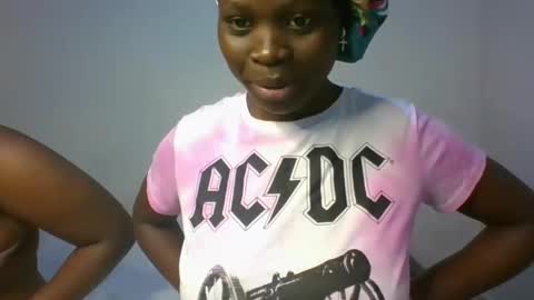 sassytannia online show from February 27, 10:37 am