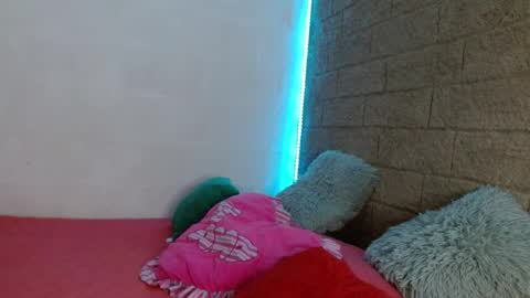 Sativa online show from December 21, 3:20 pm