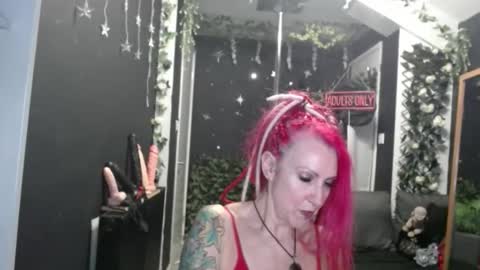 SaucySky online show from February 28, 11:48 pm