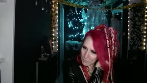 SaucySky online show from October 16, 10:34 pm