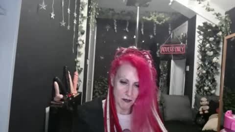 SaucySky online show from February 23, 9:58 pm