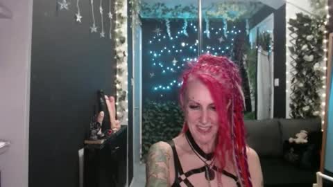 SaucySky online show from September 24, 11:37 pm