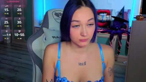 Ariel online show from November 3, 2:48 am