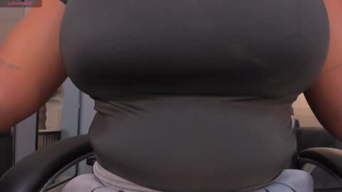 S a v a n n a h  online show from January 13, 12:53 pm