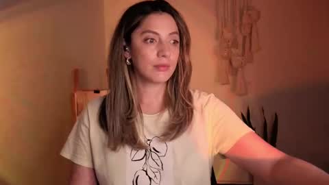 Venus online show from October 26, 3:40 pm