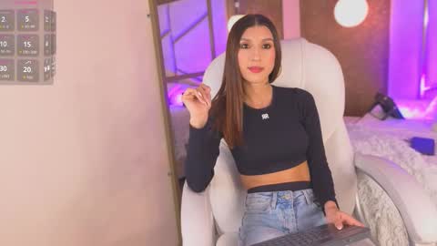 Scarlett online show from February 7, 7:40 pm