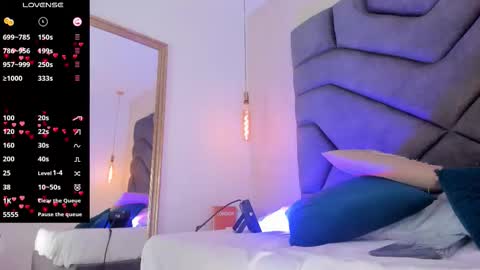 Scarlett online show from October 28, 8:25 pm