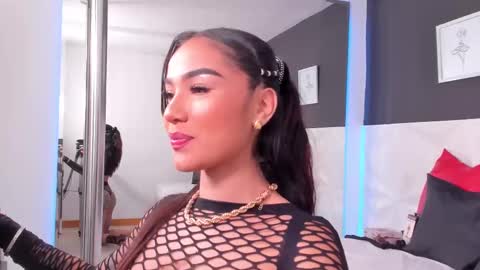 Scarlet online show from March 5, 4:24 pm