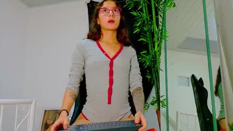 Denis online show from November 14, 4:34 am