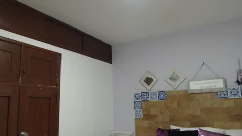 scarlet  online show from September 26, 10:13 am