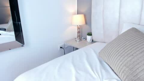 Scarlet online show from October 12, 4:37 am