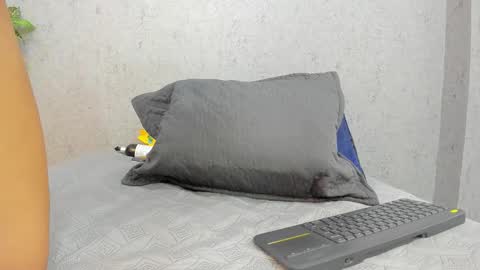 Scarlett 3 online show from December 23, 3:10 am