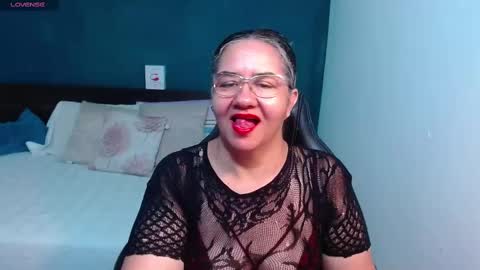 Scarlett  online show from March 2, 8:03 pm