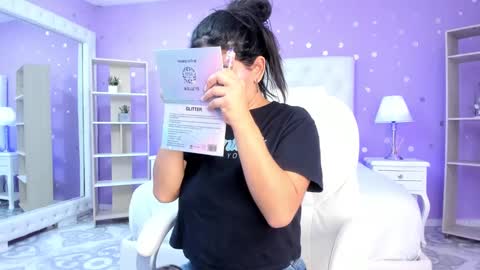 Scarlette  online show from September 18, 3:38 am