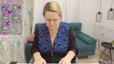 Scarlett online show from November 23, 5:10 am