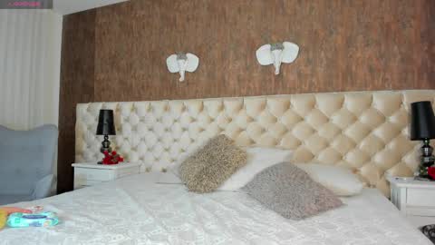 Scarlet online show from March 2, 4:46 pm