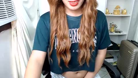 Queen Scarlet online show from January 8, 7:13 am