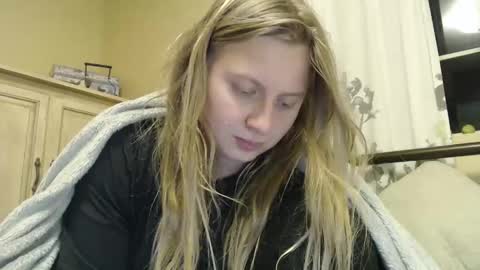 ScarTit Bernhard online show from December 4, 4:37 am