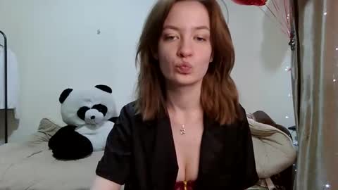 Elsa online show from February 18, 10:03 am