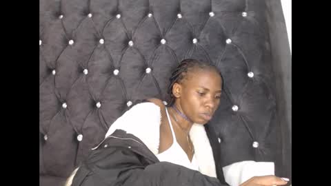 sebatrishaa online show from November 1, 5:06 pm