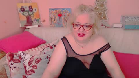 Alice online show from October 10, 7:08 pm