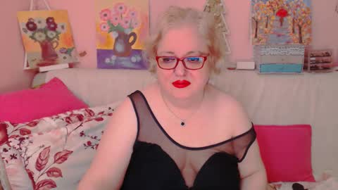 Alice online show from November 10, 7:42 pm