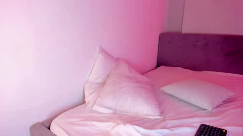 Selena online show from September 21, 11:31 am