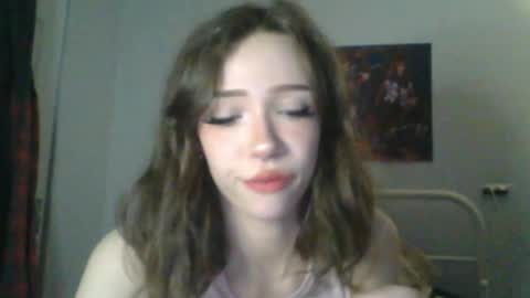 Snapshot of sendforesme chatting on February 16, 1:49 am goddess esme  online show from February 16, 1:49 am