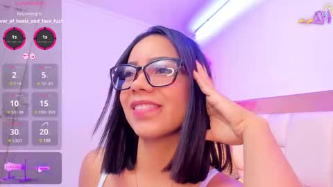 Sennia online show from February 22, 2:06 pm