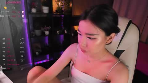 Snapshot of sensualily chatting on September 12, 4:47 pm Kiki online show from September 12, 4:47 pm