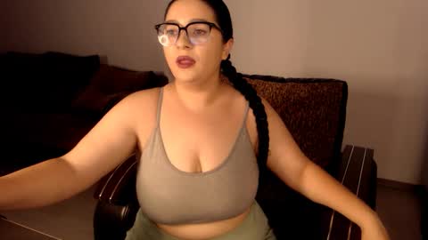 Snapshot of sensualmonique chatting on September 9, 9:36 pm SensualMonique online show from September 9, 9:36 pm