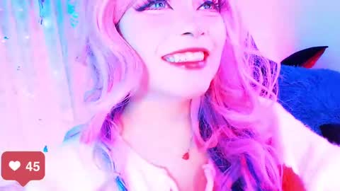 seraphine online show from February 16, 4:09 am