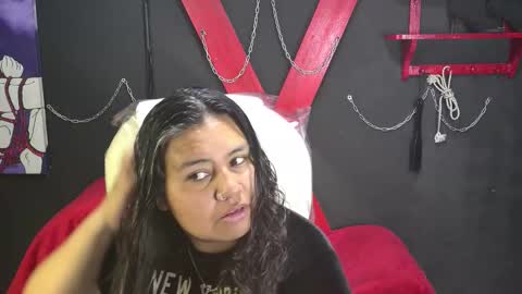 serenamystsh online show from November 17, 11:49 pm