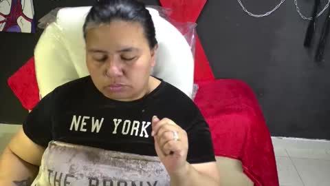 serenamystsh online show from November 26, 3:07 am