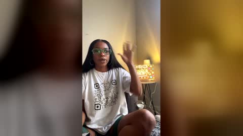 sevynsevinseven online show from December 15, 8:36 pm