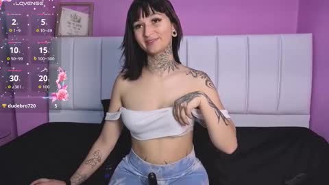 Snapshot of sexengel_lissa chatting on October 22, 6:57 pm sexengel_lissa online show from October 22, 6:57 pm