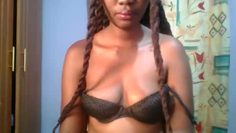 Snapshot of sexie_love chatting on October 21, 6:34 pm Nancy online show from October 21, 6:34 pm