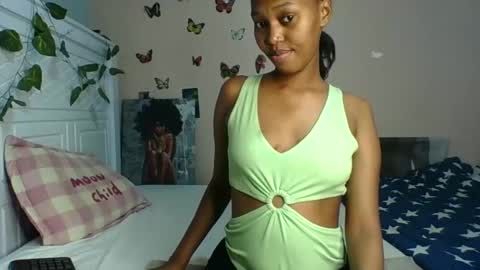 Snapshot of sexttiana_ebony chatting on March 9, 8:31 pm sexttiana_ebony online show from March 9, 8:31 pm