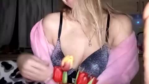 Verona online show from January 15, 5:02 am