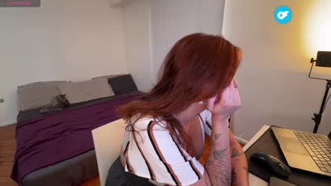 Andrea online show from March 1, 8:42 pm