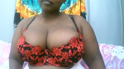 sexxi_ebony online show from February 16, 11:32 am