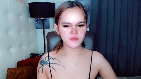 sexxxy_caroline online show from December 13, 8:54 am