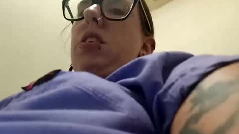 sexxy_see_93 online show from September 17, 7:23 pm