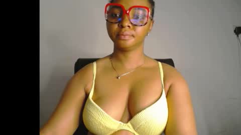 Clara online show from February 10, 2:47 am