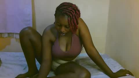 sexy_latasha online show from February 27, 3:17 am