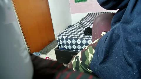 sexy lolas online show from October 19, 4:58 am