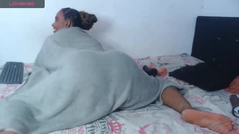 Jhoana online show from December 7, 10:17 pm