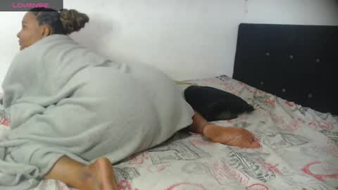 Jhoana online show from December 8, 8:51 am