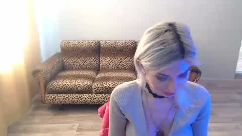 sexybeatriice online show from November 25, 7:21 am